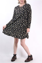 שמלה פרחונית בשחור- M